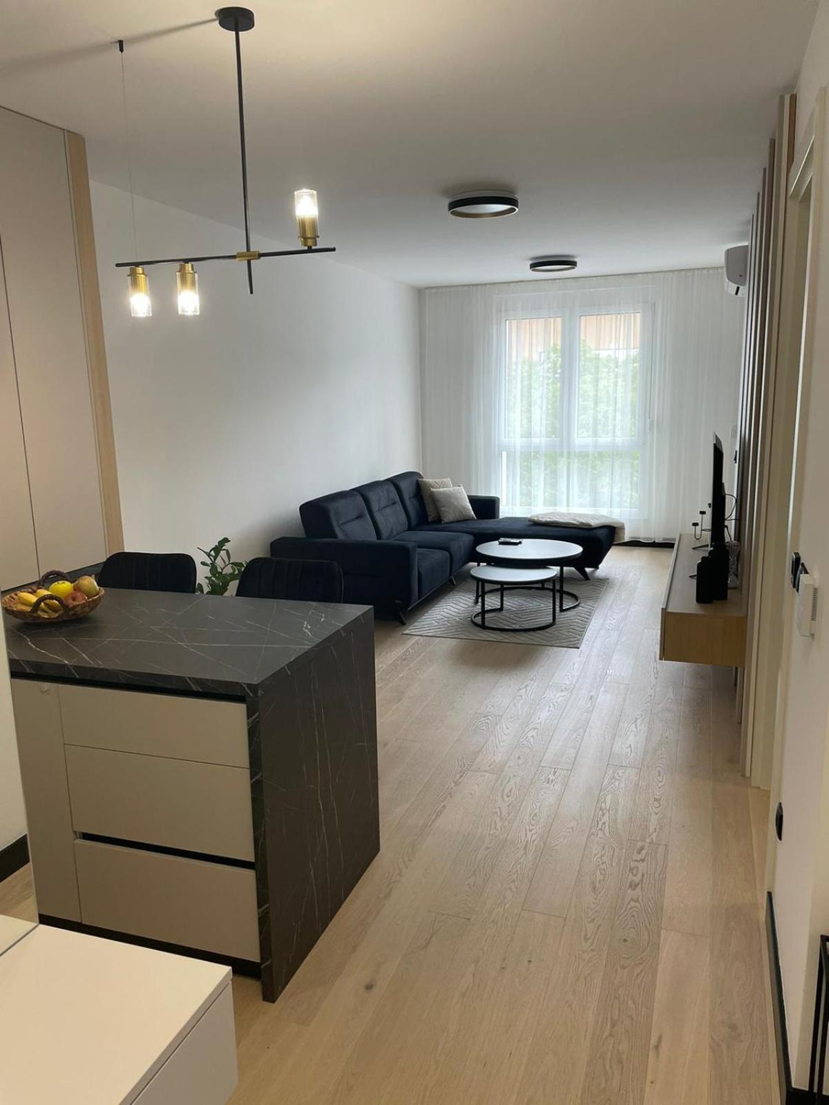 Apartment Apartman1105 Free Garage