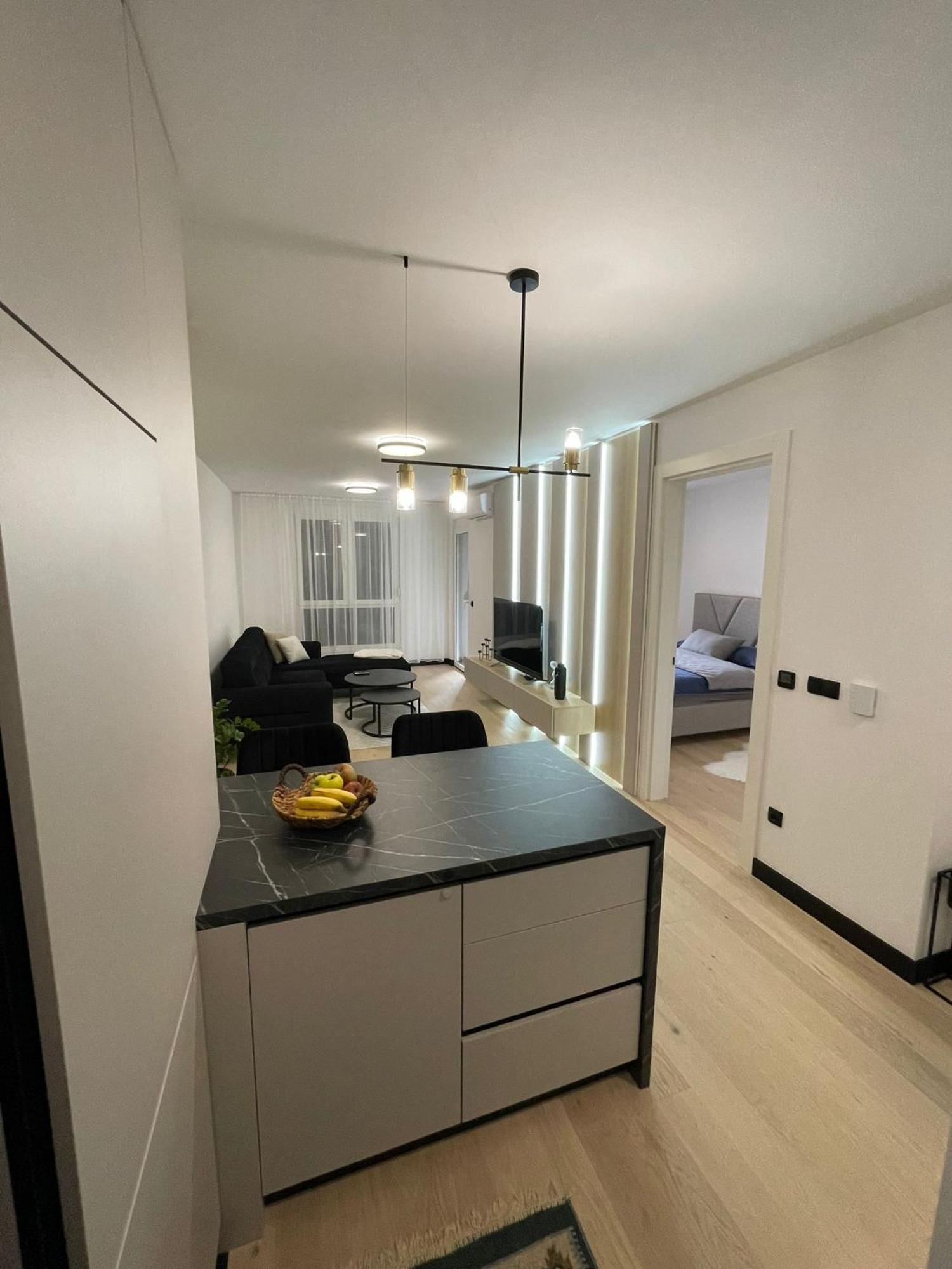 Apartman1105 Free Garage Apartment *