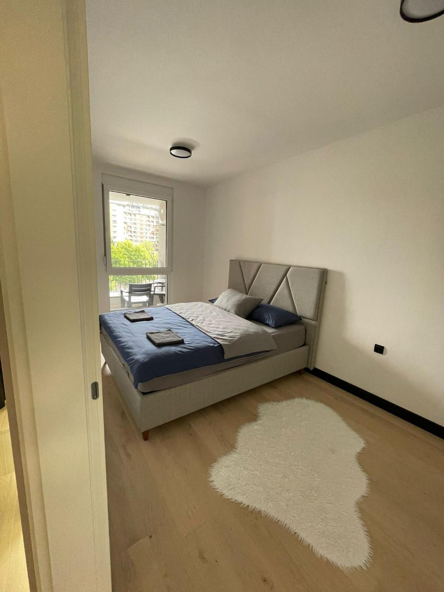 Apartman1105 Free Garage Apartment